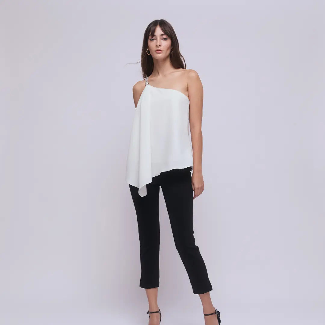 Victoria Top moniique_official