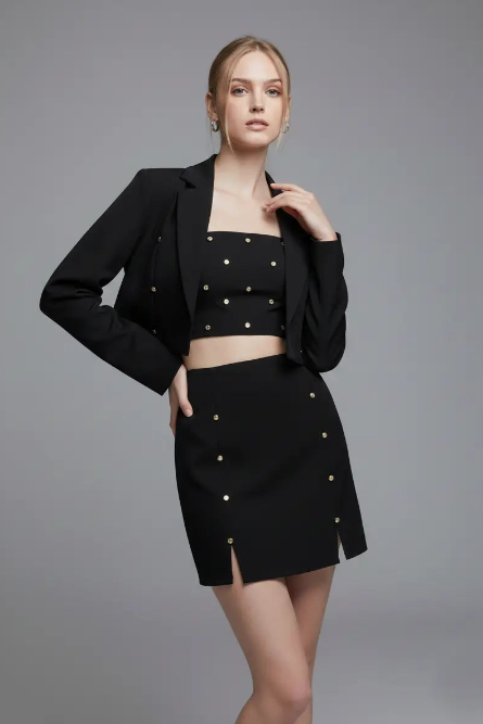 Crystal Short Blazer Moniique Brand